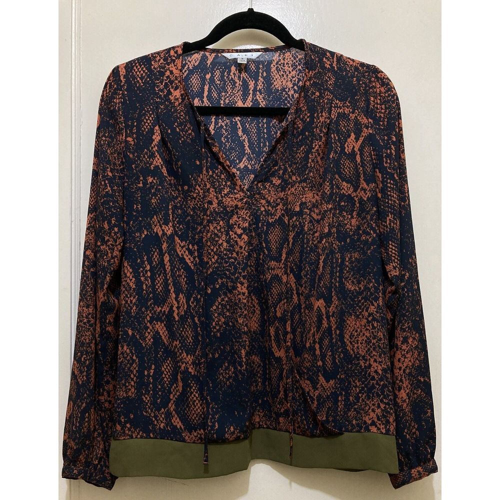 CAbi Snake Print Border Wrap Top Women S Tie V-Neck Balloon Sleeve Navy Rust 101